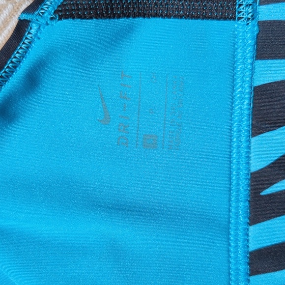 Nike blue and black sports bra size small - Picture 7 of 8